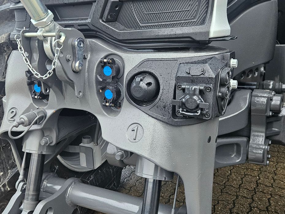 Massey Ferguson 9S.425 Dyna VT Exclusive Danmarks måske laveste rente!!! - Traktorer - Traktorer 4 wd - 5