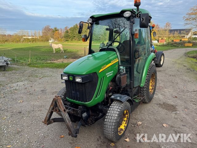 John Deere 3720
