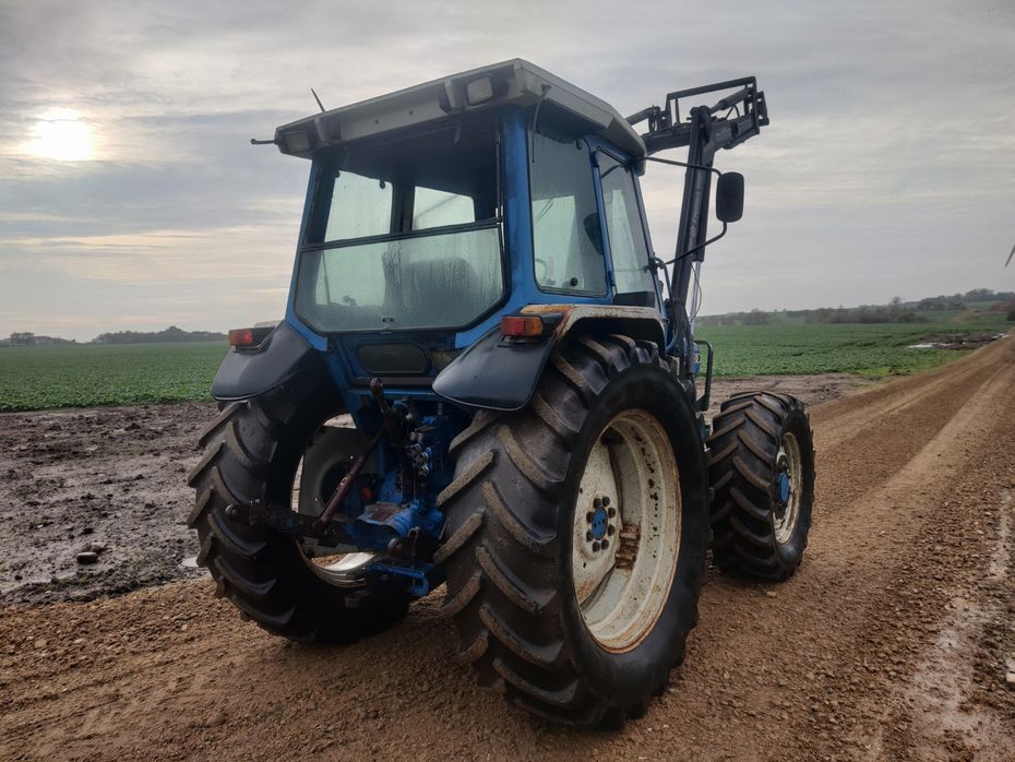 Ford 6810 F3 Turbo med Trima frontlæsser 6810 F3 4WD - Traktorer - Traktorer 4 wd - 4