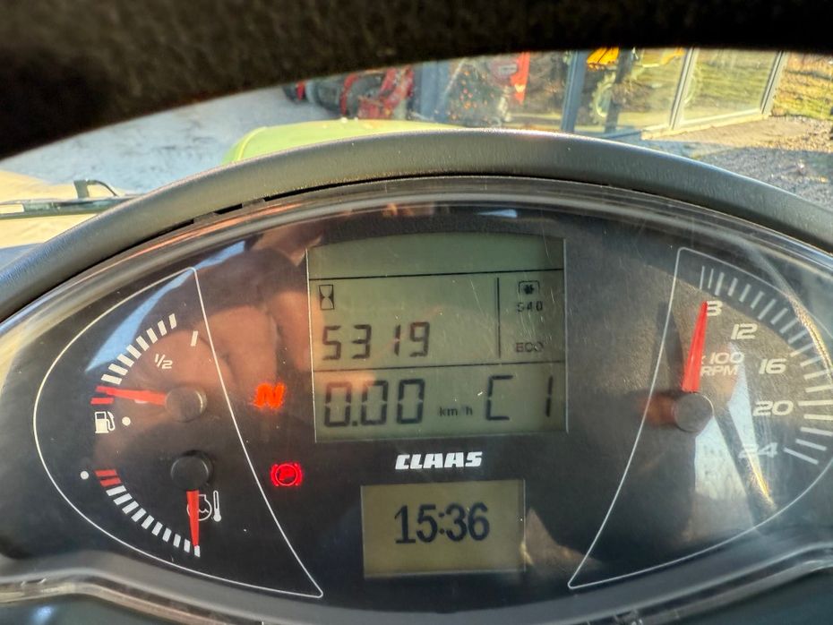 CLAAS ARION 650 C Matic Med frontpto - Traktorer - Traktorer 4 wd - 21