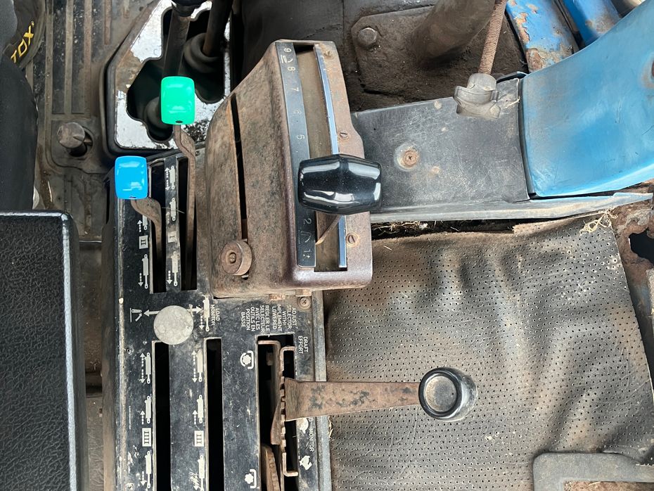 Ford FORD 7610 II med Frontlæsser - Traktorer - Traktorer 2 wd - 9