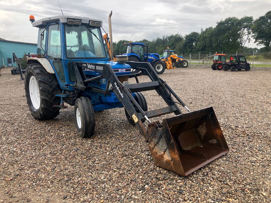 Ford FORD 7610 II med Frontlæsser - Traktorer - Traktorer 2 wd - 3