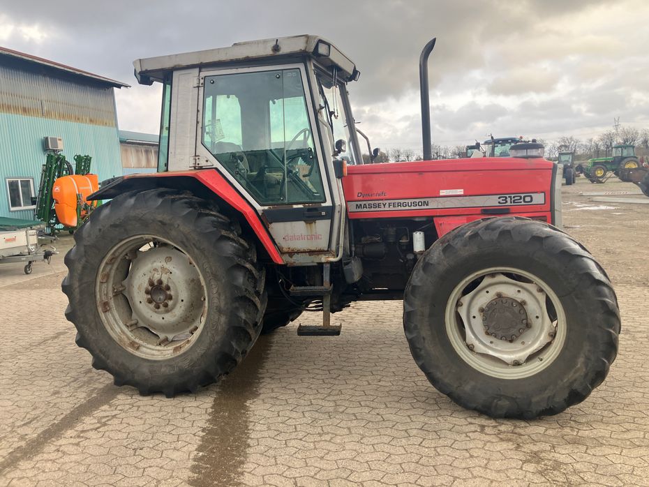 Massey Ferguson 3120 - Traktorer - Traktorer 4 wd - 1