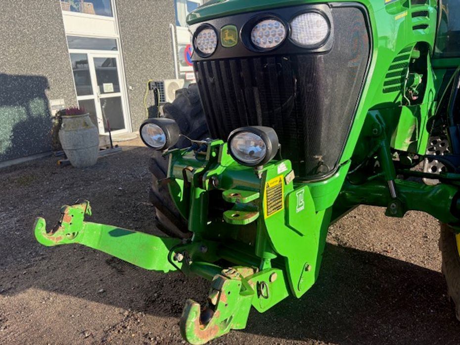 John Deere 7920 AUTOPOWER M AUTOTRAC READY, FRONTLIFT - Traktorer - Traktorer 4 wd - 4