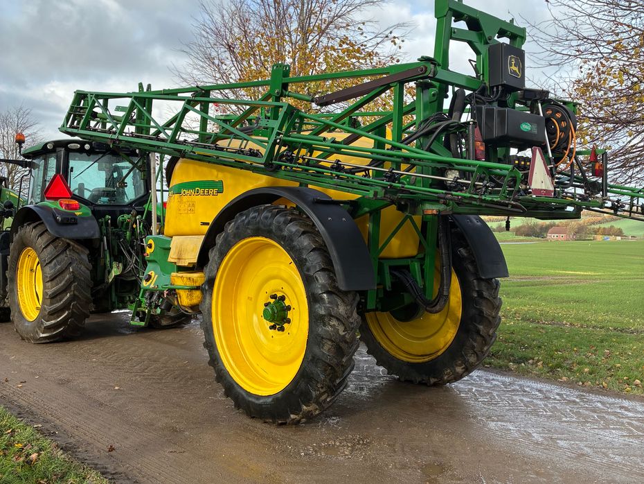 John Deere 740 24 meter - Sprøjter - Trailersprøjter - 1