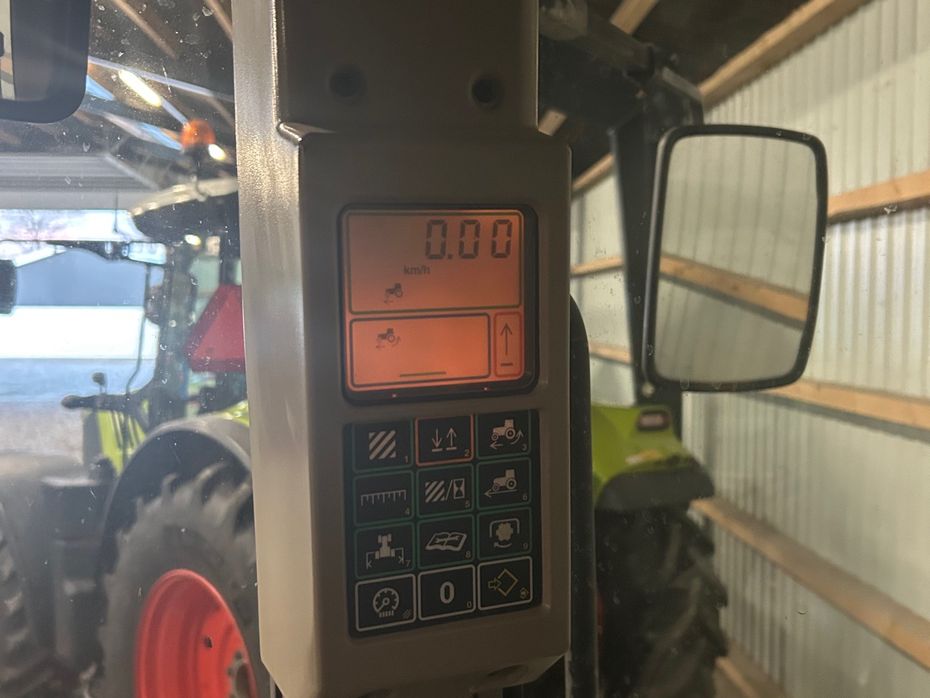 John Deere 6600 med Hauer POM S130 frontlæsser - Traktorer - Traktorer 4 wd - 23