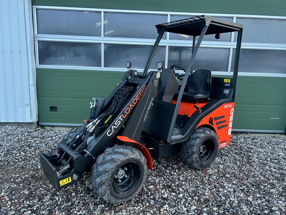 Cast 825 D - Læssemaskiner - Minilæssere - 1