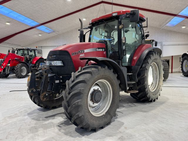 Case IH MXU 135 PRO