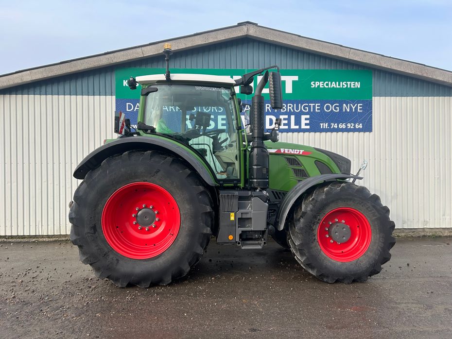 Fendt 724 Vario Gen6 Profi+ Setting2 - Traktorer - Traktorer 4 wd - 4