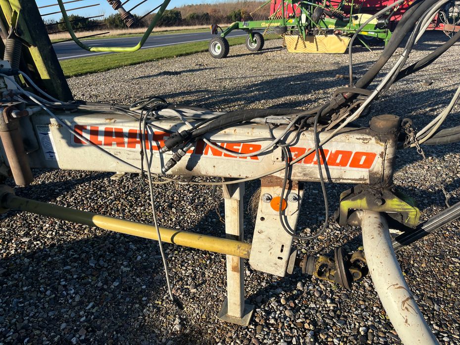CLAAS Liner 3000 - Hø- og halmhåndtering - River og vendere - 4
