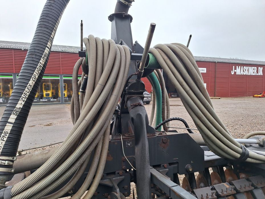 Inter-Tech 7.5 m gyllenedfælder - Gyllemaskiner - Nedfældere til sort jord - 6
