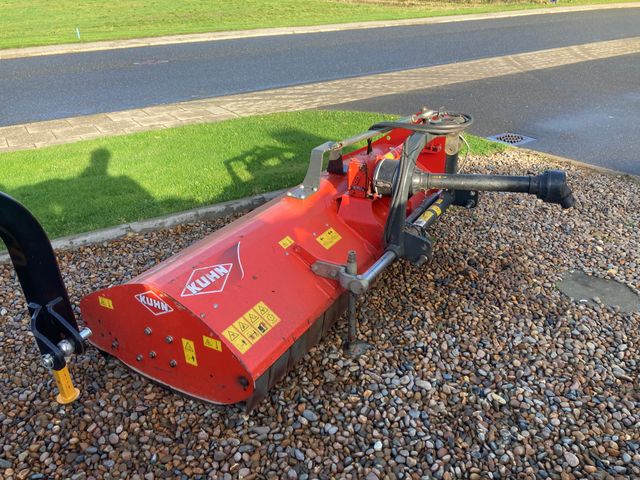  Kuhn BKE 210