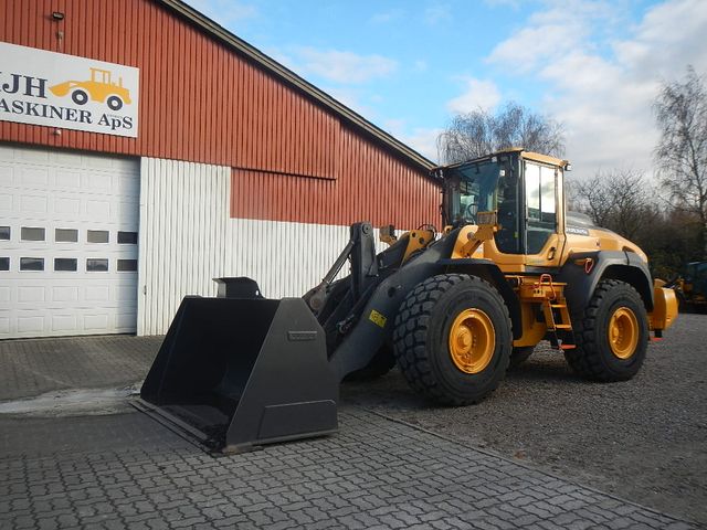 Volvo L 110 H Long Boom