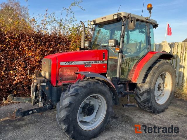 Massey Ferguson MF 4355  4WD med HEVA frontlift