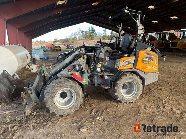 Giant G2700 X-TRA HD PLUS