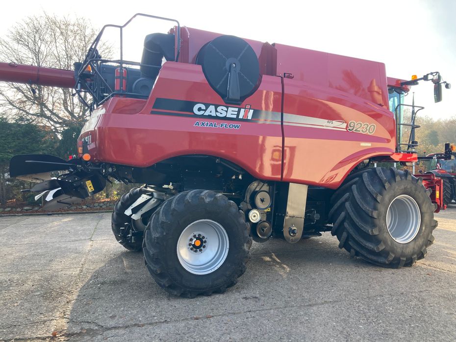 Case IH Axial Flow 9230 Axial- Flow - Høstmaskiner - Mejetærskere - 3