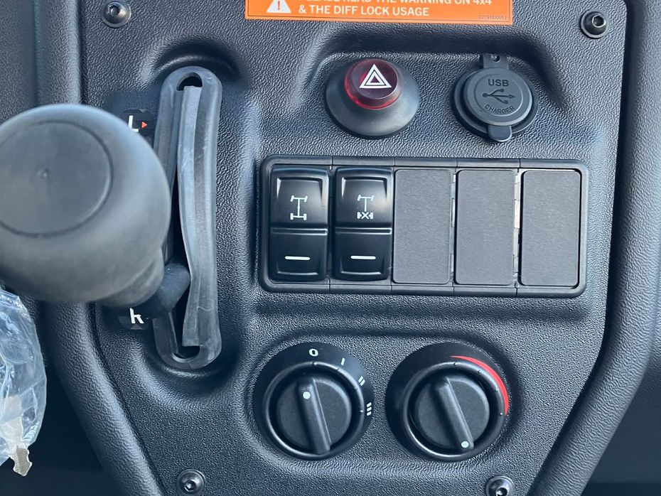 Corvus Terrain DX4s CAB 800cc - UTV - 11