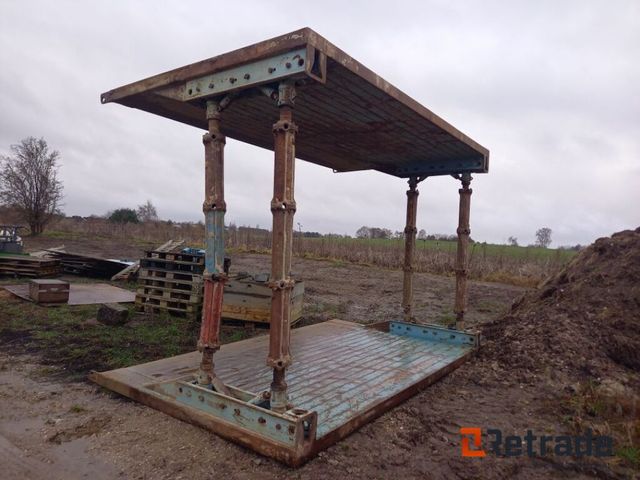 Gravekasse, Dybdegravning 