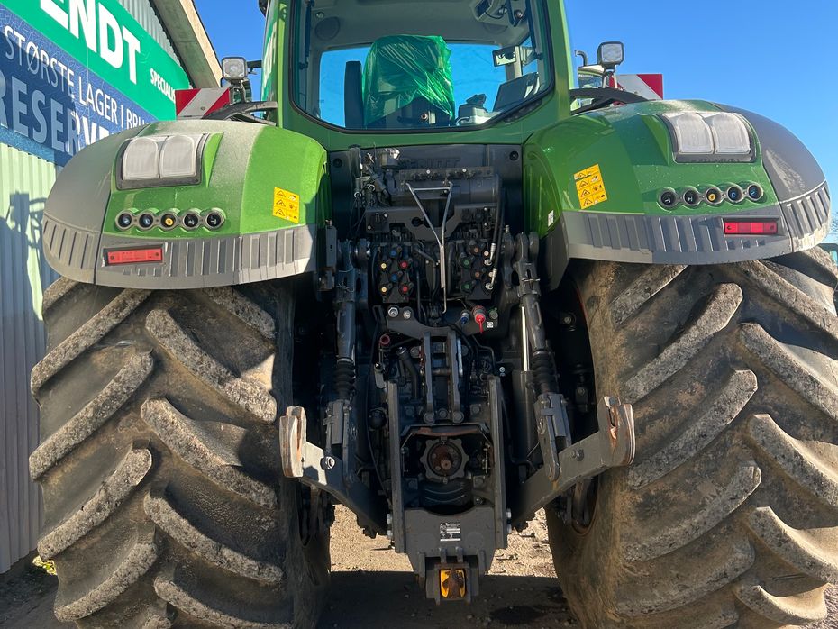 Fendt 1050 Vario S4 PROFI PLUS VarioGrip - Traktorer - Traktorer 4 wd - 9