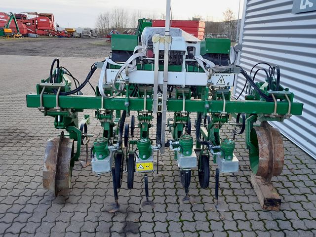 Garford Robocrop InRow