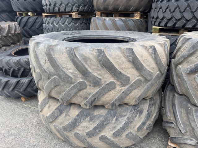 BKT 710/75R42