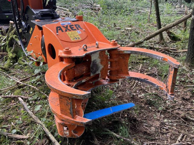Axer 
