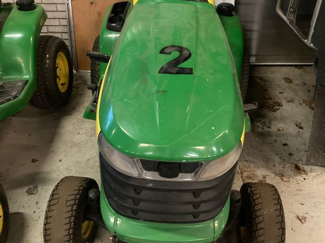 John Deere X304 PLÆNETRAKTOR