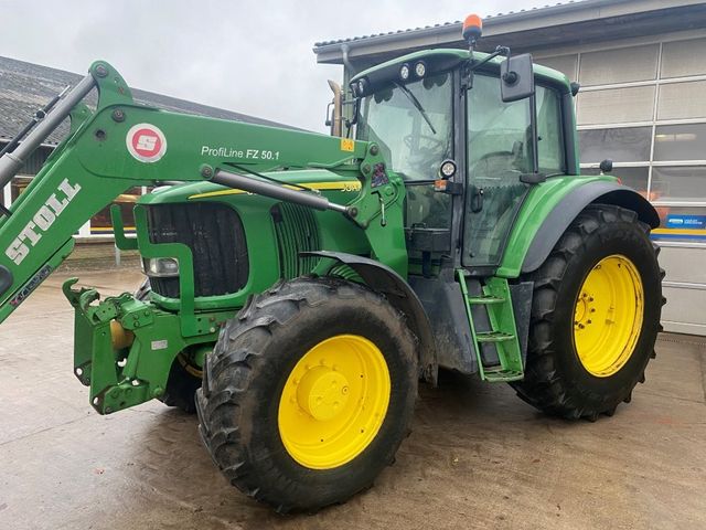 John Deere 6920
