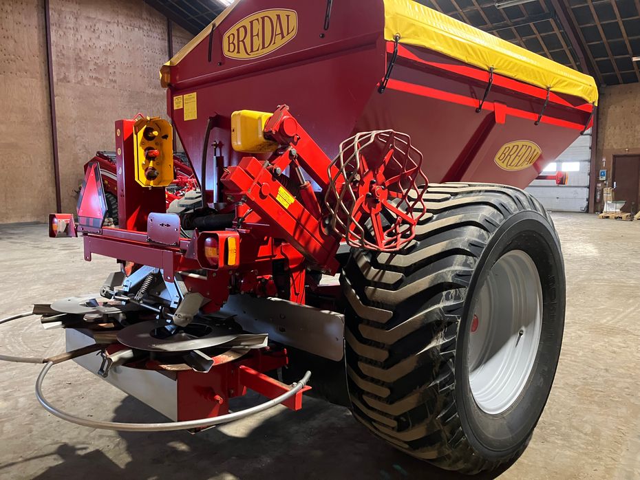 Bredal K65 - Gødningsmaskiner - Bugserede gødningsspreder - 3