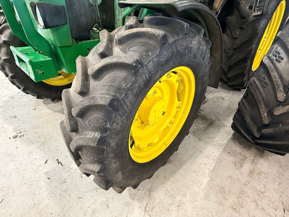 John Deere 3350 - Traktor tilbehør - Komplette hjul - 5