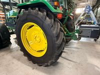 John Deere 3350 - Traktor tilbehør - Komplette hjul - 6