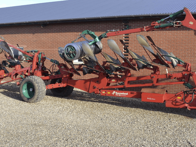 Kverneland 7 furet PW100 med Packomat 