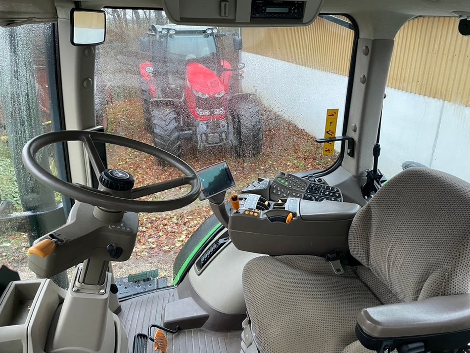 John Deere 7200R 7200R - Traktorer - Traktorer 4 wd - 6