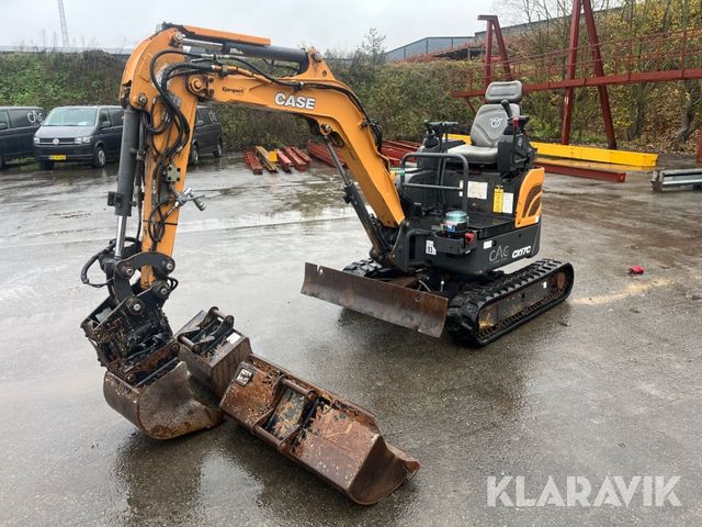 Case CX17C med skovle og tilt