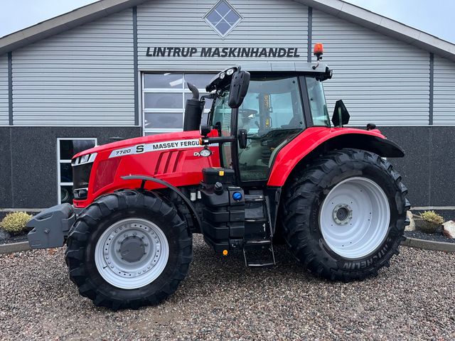 Massey Ferguson 7720S