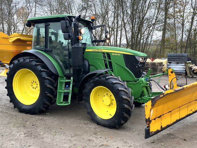 John Deere 6095RC