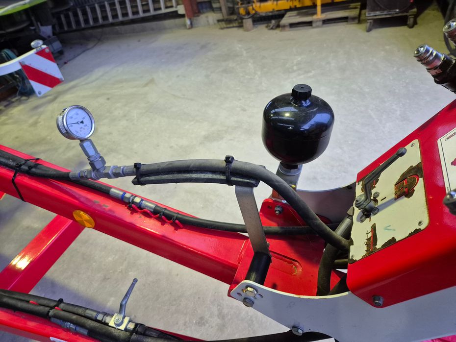 Pöttinger Terria 5030 Topudstyret, ikke kørt meget! - Harver - Stubharver - 5