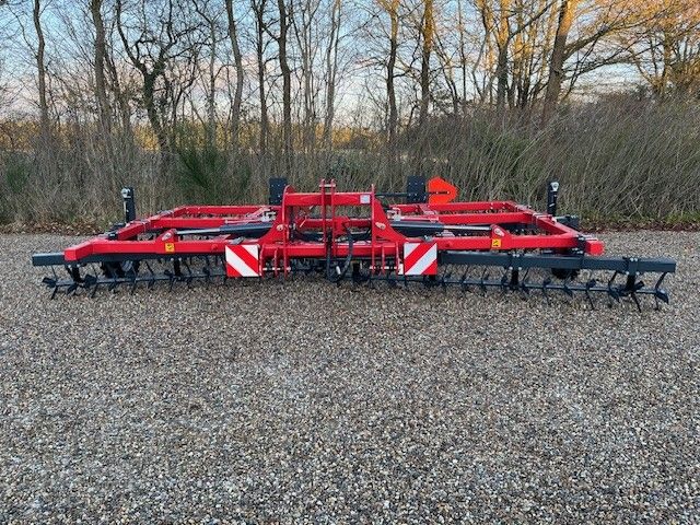 Tume Harrow R640L