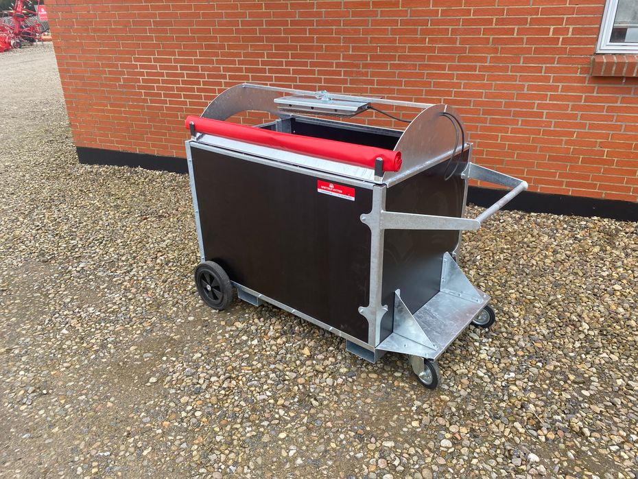 Spøttrup Hytten Spøttrup SH-900 - Staldmaskiner - Kalvebokse - 4