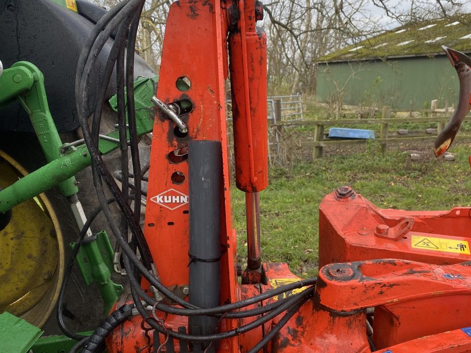 Kuhn VARIMASTER 152 - Plove - Vendeplove - 5
