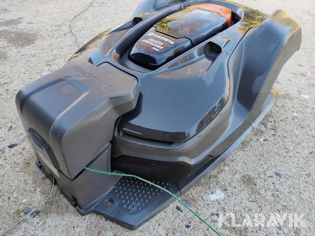 Husqvarna 450X Auto Mower