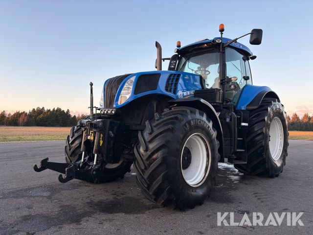 New Holland T8 420