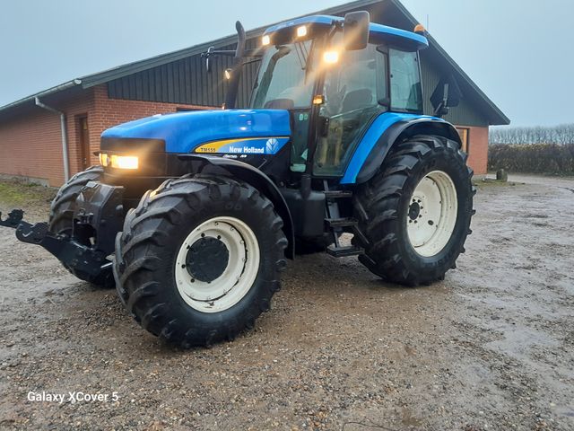 New Holland TM 155 Range Comand med frontlift
