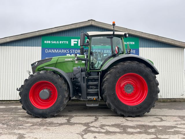 Fendt 1042 Vario S4 Profi Plus