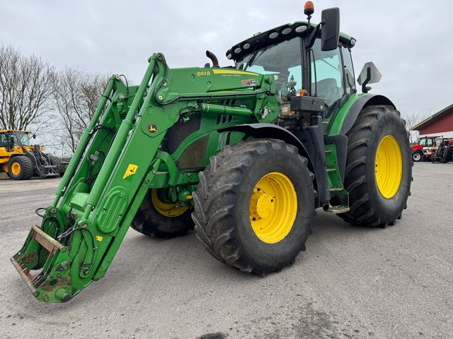 John Deere 6175R