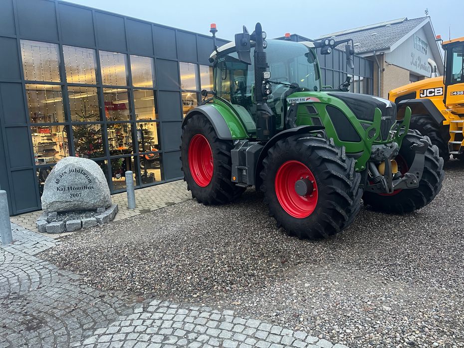 Fendt 516 Vario S4 Power Plus  Med front pto - Traktorer - Traktorer 4 wd - 2