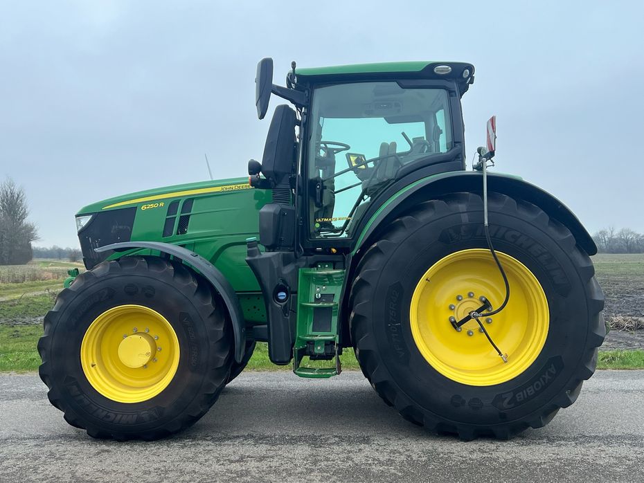 John Deere 6250R 6250r Ultimate Edition - Traktorer - Traktorer 4 wd - 2