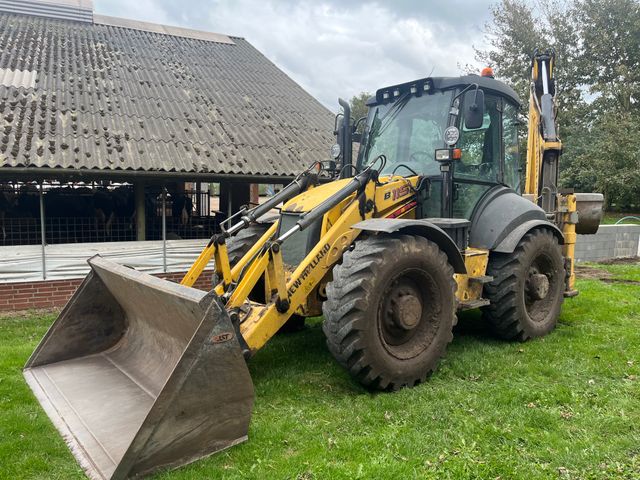 New Holland B115C