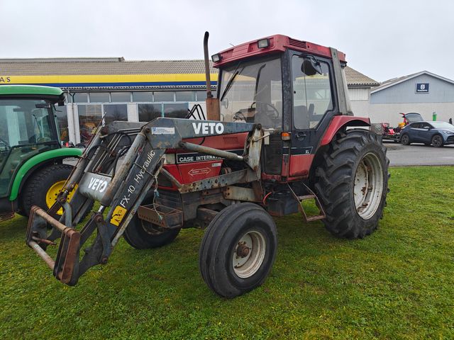 Case IH 795 XL