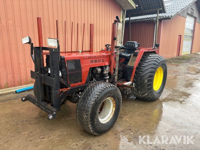 Fiat New Holland 70-86 med frontlift